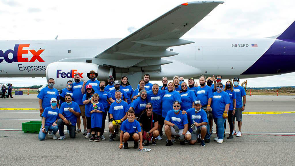 he National MS Society annual 757 FedEx Express Jet Pull.